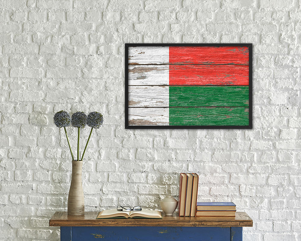 Madagascar Country Wood Rustic National Flag Wood Framed Print Wall Art Decor Gifts