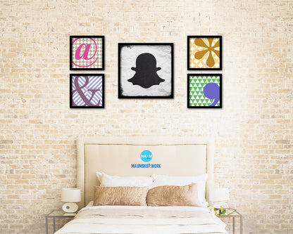 Snapchat Social Media Symbol Icons logo Wood Framed Print Home Decor Wall Art Gifts