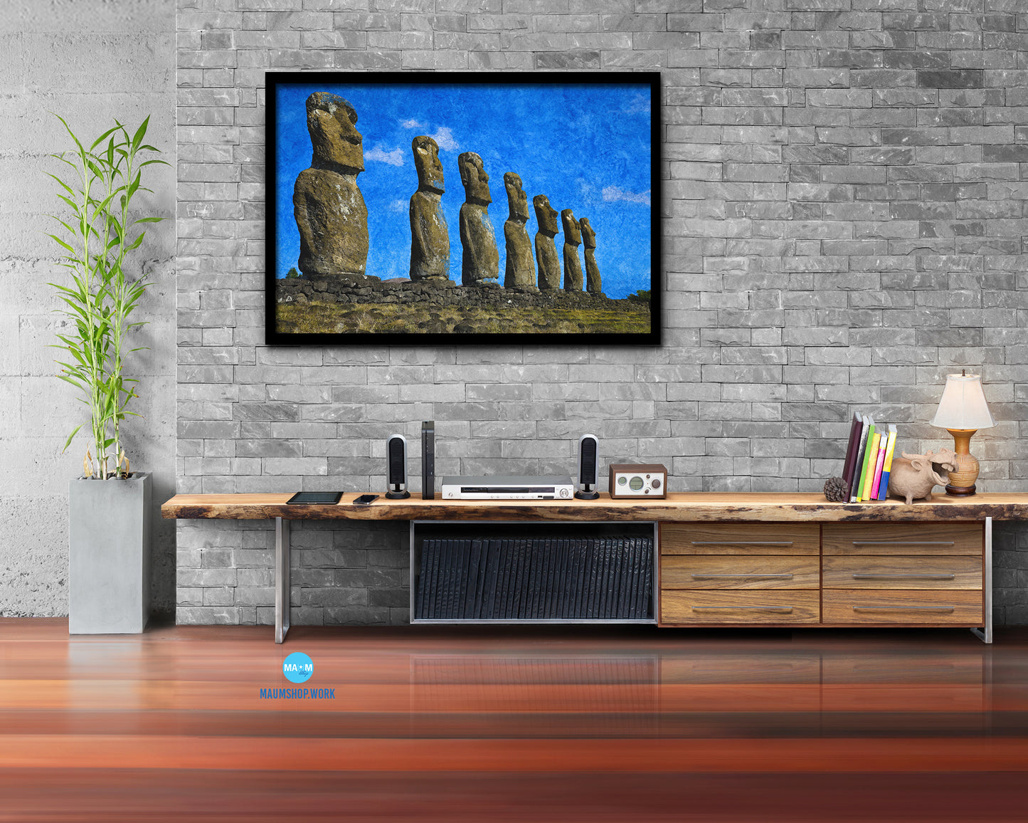 Seven Explorer, Easter Island, Ahu Akivi, Akahanga, Moai Statues, Rapa Nui, South America, Chile
