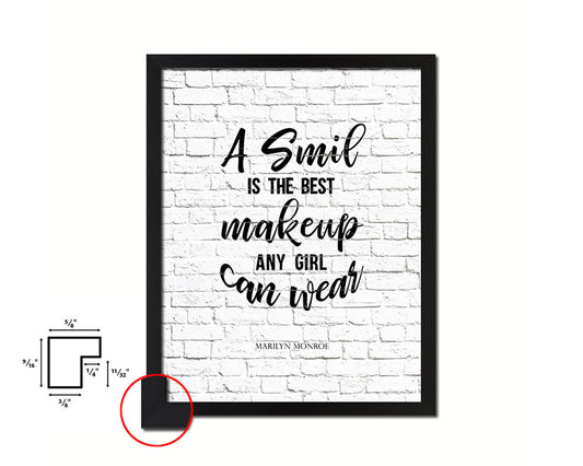 A smile is the best makeup, Marilyn Monroe Quote Framed Print Home Decor Wall Art Gifts