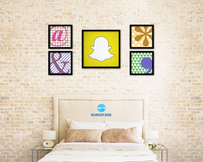 Snapchat Social Media Symbol Icons logo Wood Framed Print Home Decor Wall Art Gifts